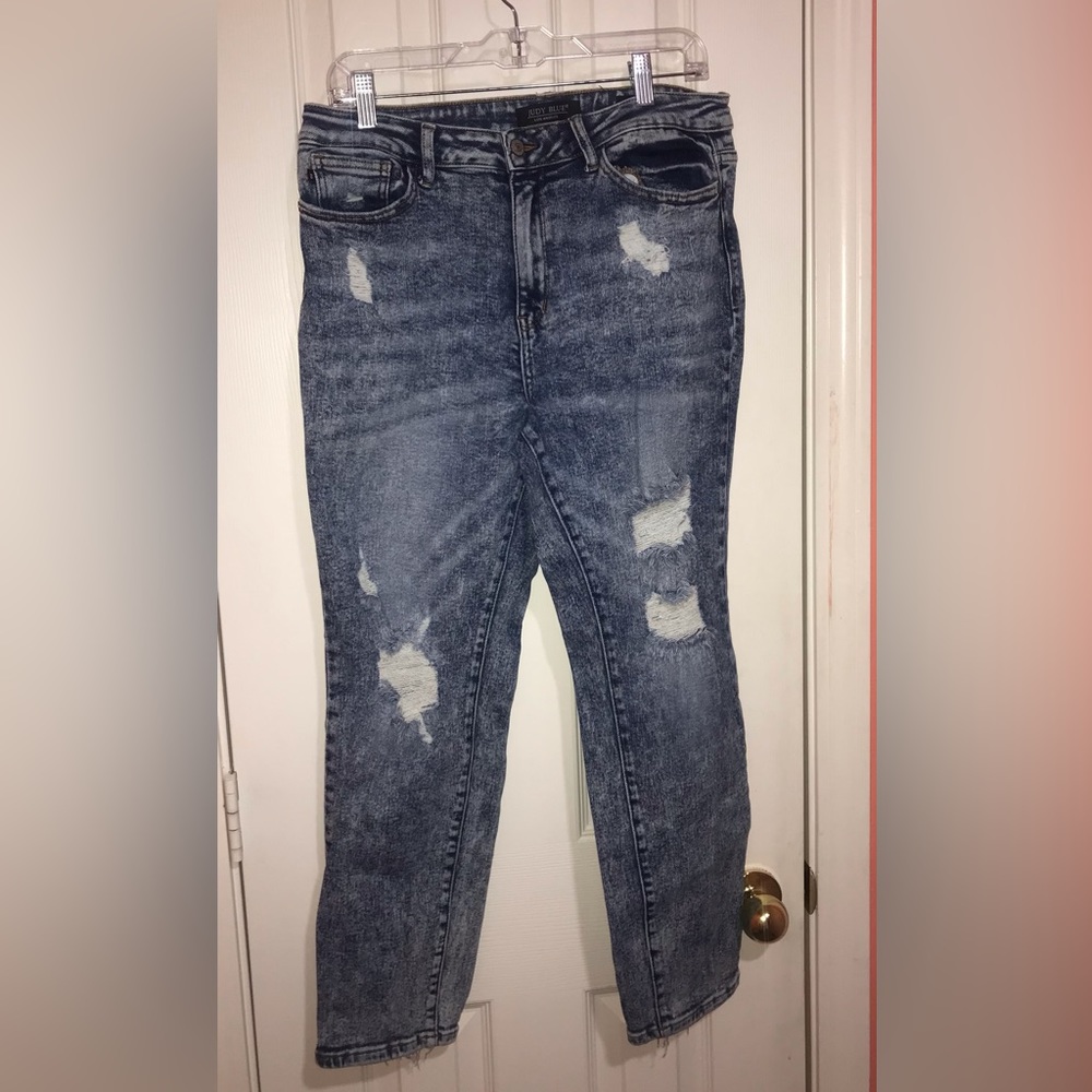 Judy Blue Distressed Jeans Size 13/31